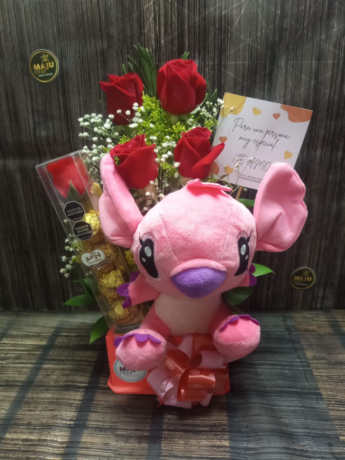Cuatro rosas