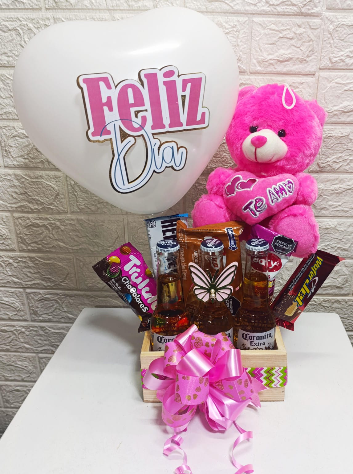 Canasta de Regalo Feliz Día Osito de amor