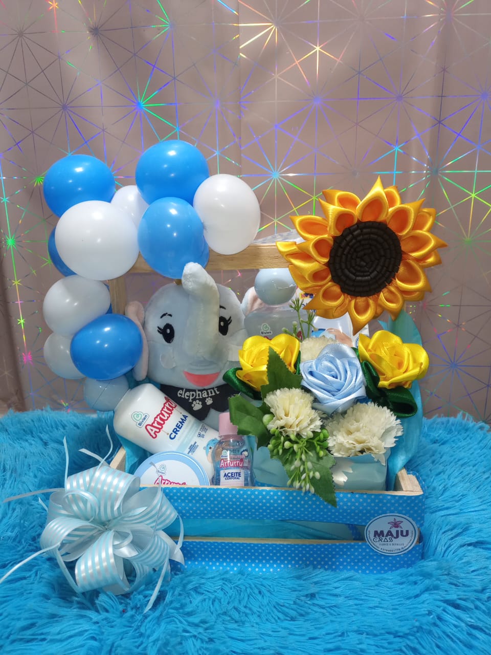 Cesta de Bienvenida para Bebé con Peluche Elefante Azul