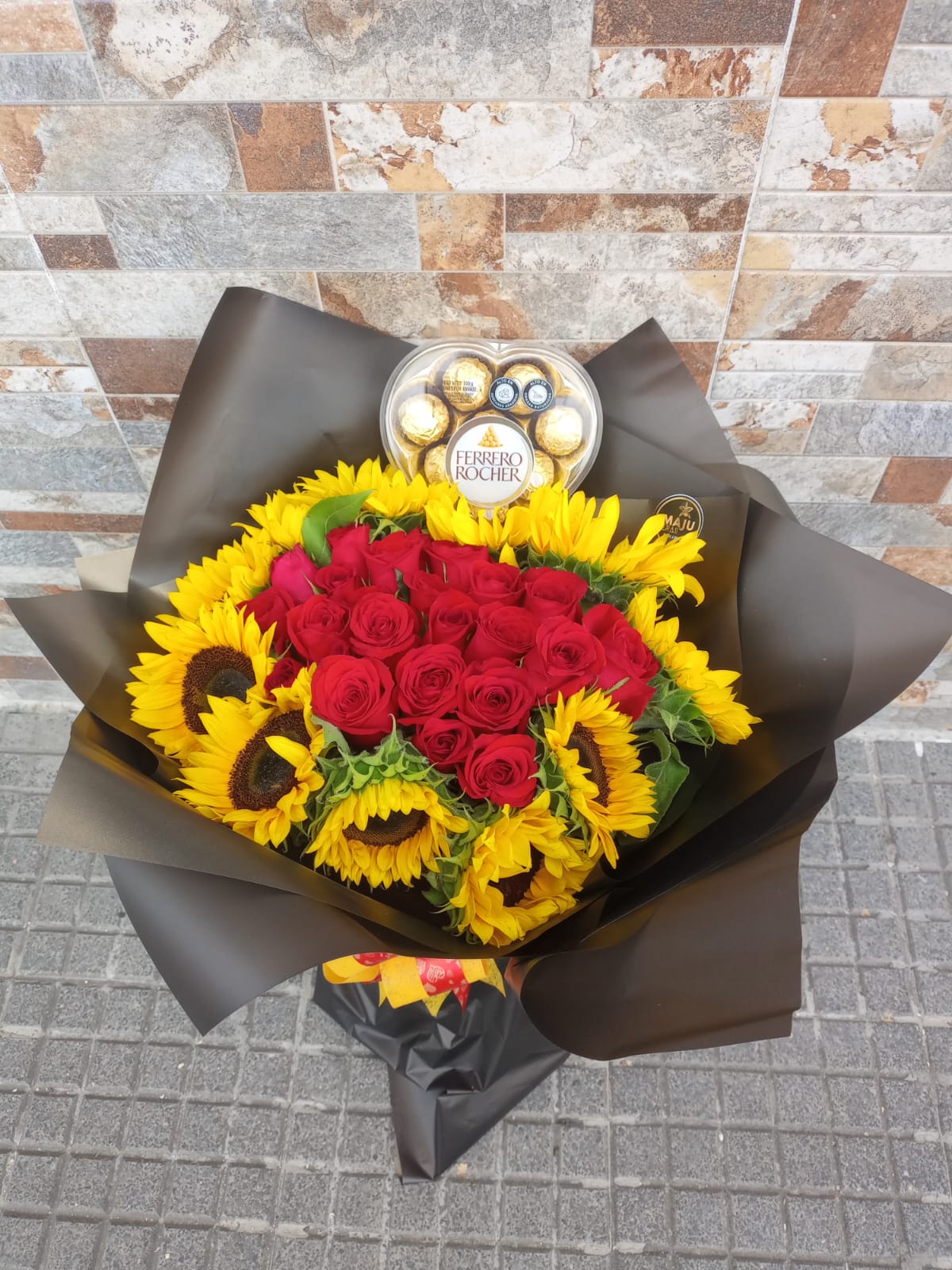 Ramo jumbo de Rosas, Girasoles 