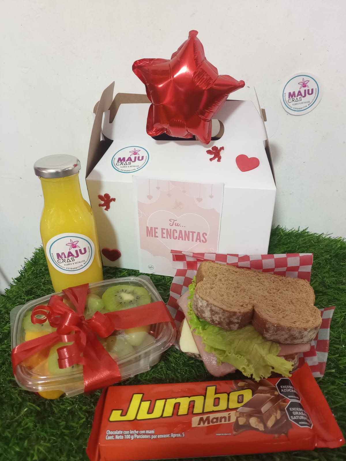 Desayuno Romántico 'Tu Me Encantas'