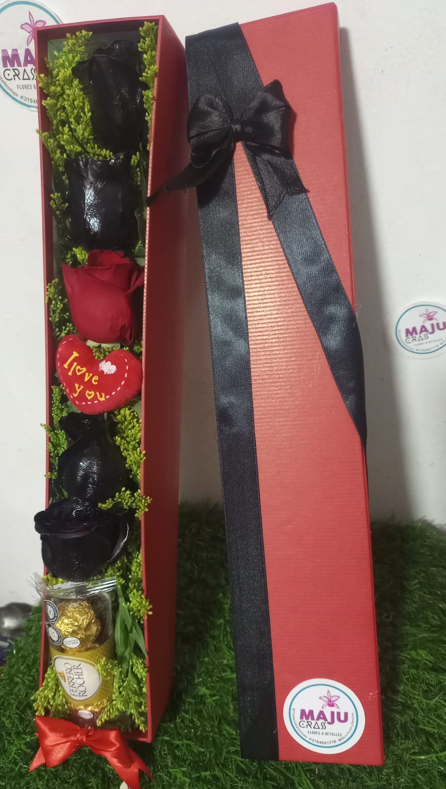 Caja de Rosas Negras 