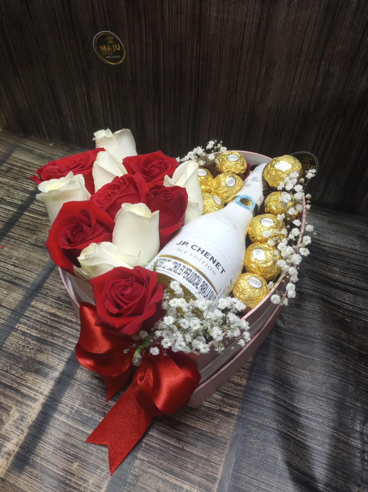 Caja Corazón Romántico Rosas