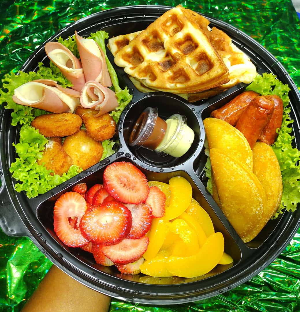 Contenedor de Desayuno y Brunch