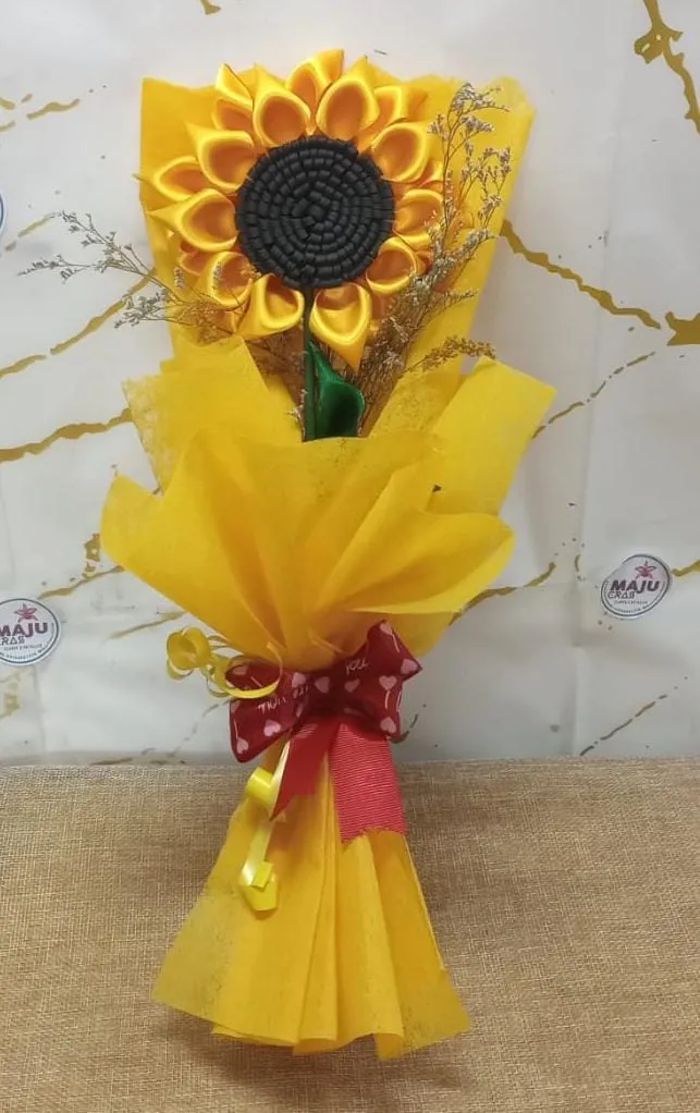 Solitario de Girasol Artesanal Eterno