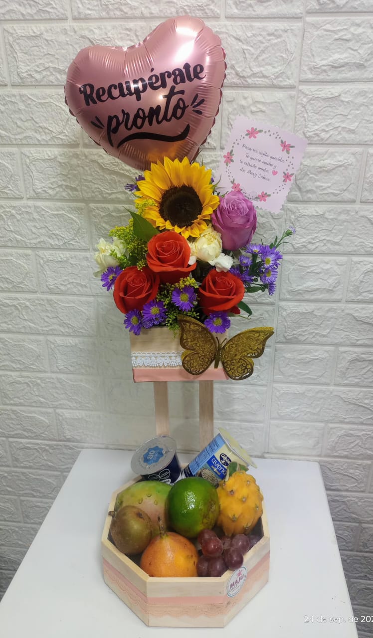 Cesta frutal en cora
