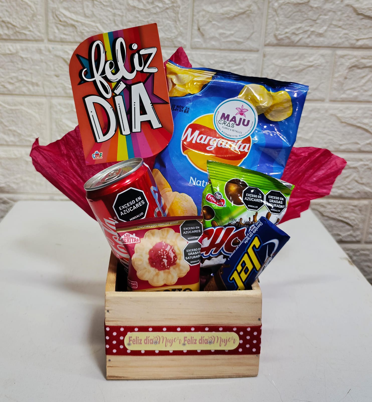 Cesta de Snacks "Feliz Día"
