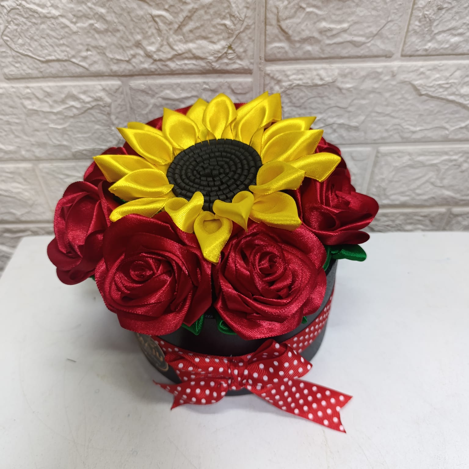 Girasol y Rosas Rojas forever