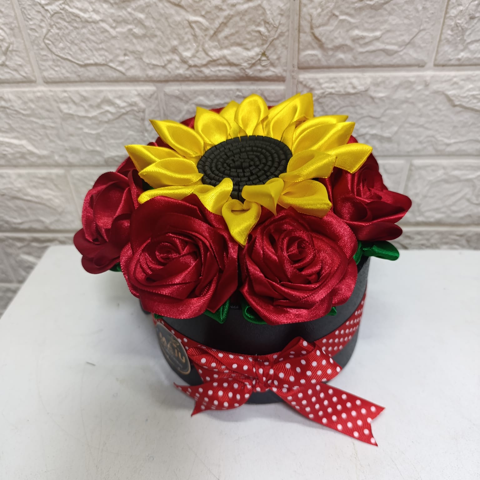 Girasol y Rosas Rojas forever