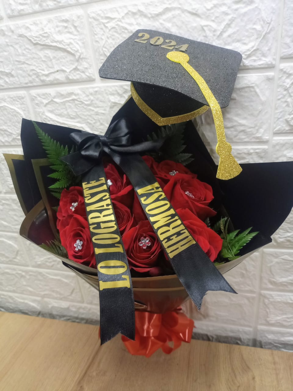 Bouquets de rosas con laso