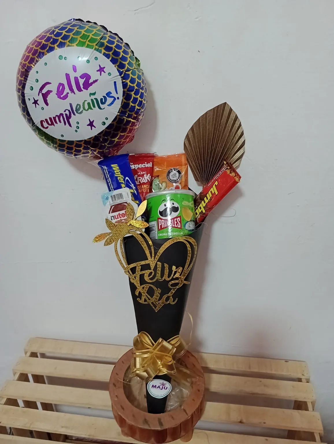 Arreglo cono de Cumpleaños 