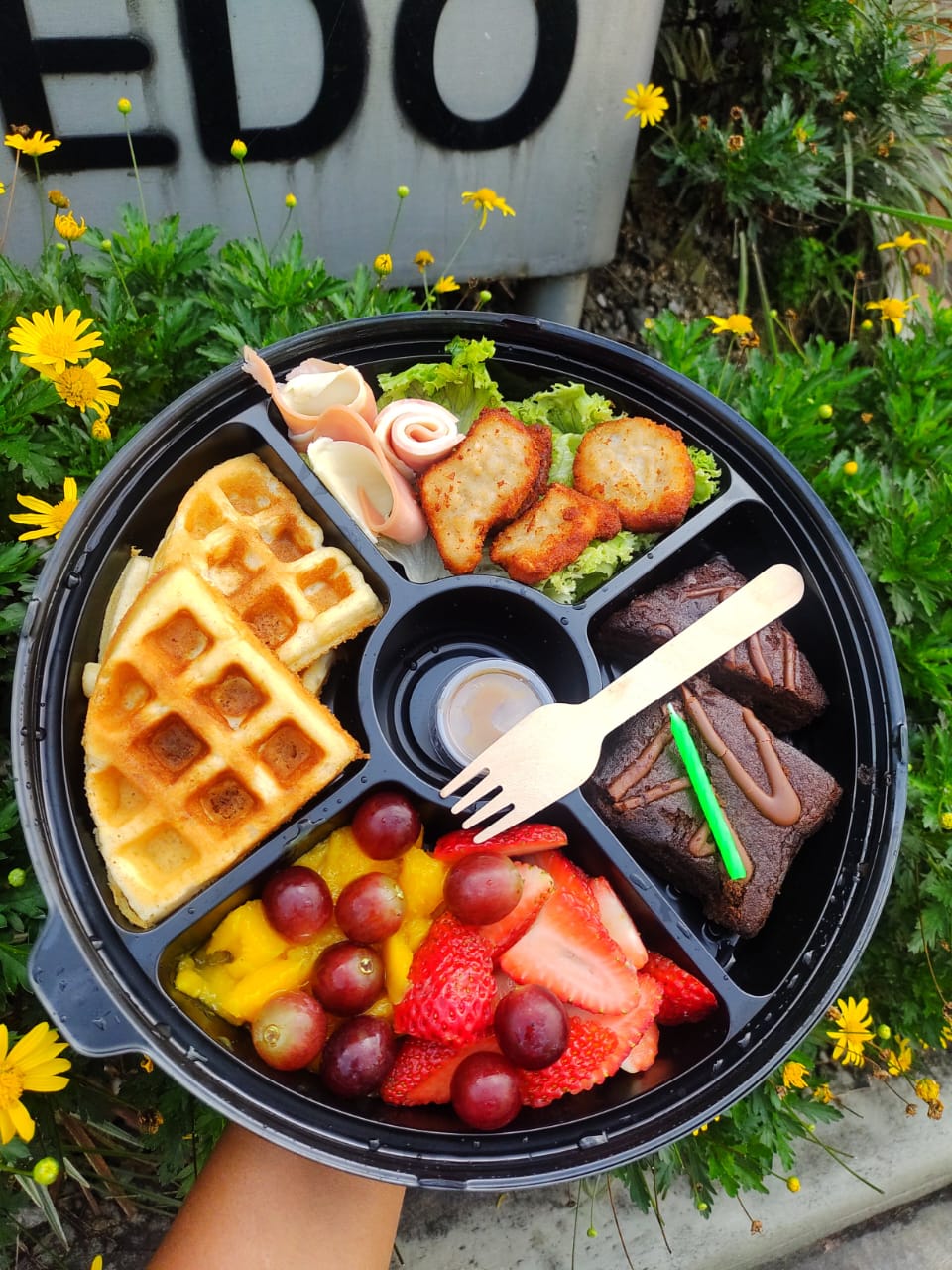 Contenedor festivo deli