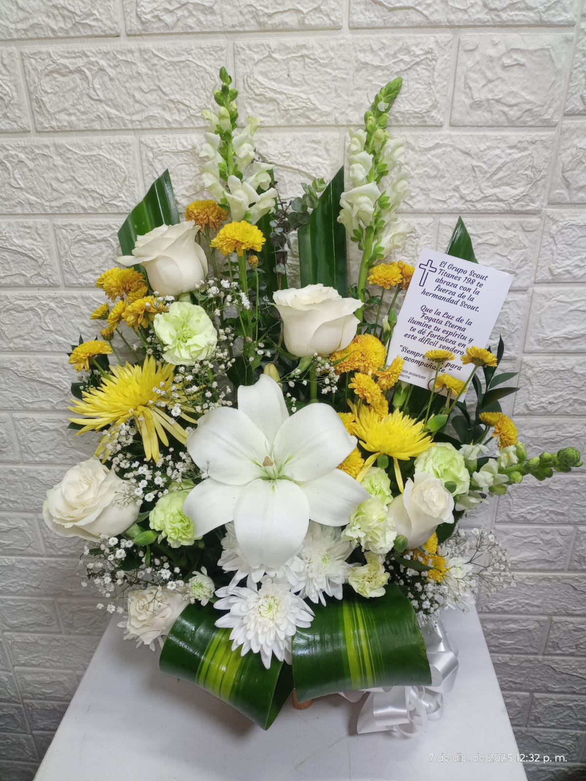 Arreglo Floral 'Luz Eterna'