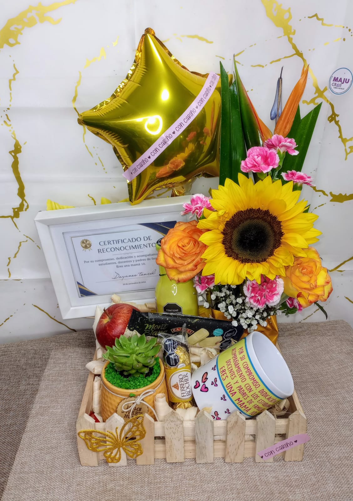 Cesta de Regalo felicitación