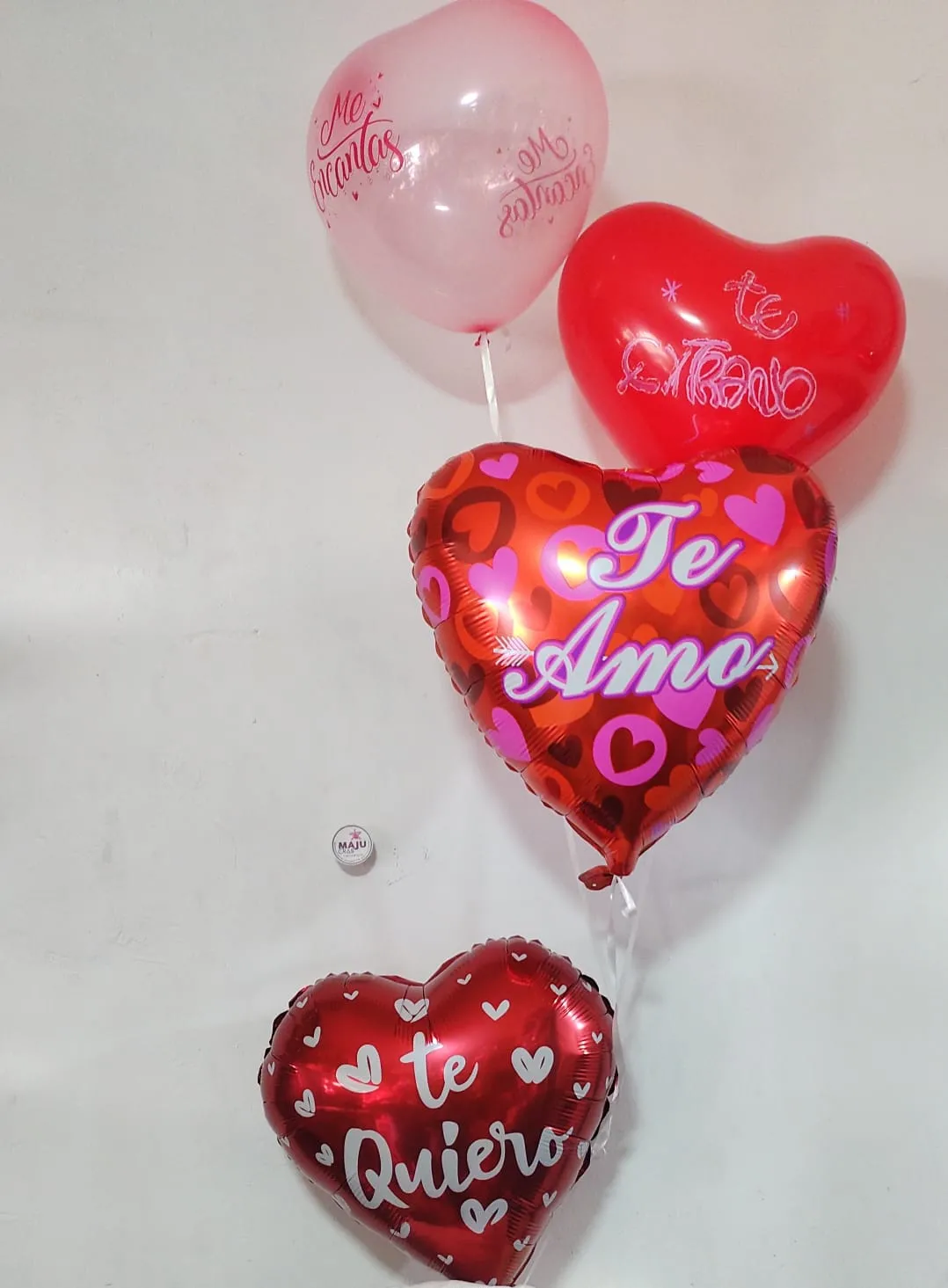 Set de Globos metalizados y latex Te extraño