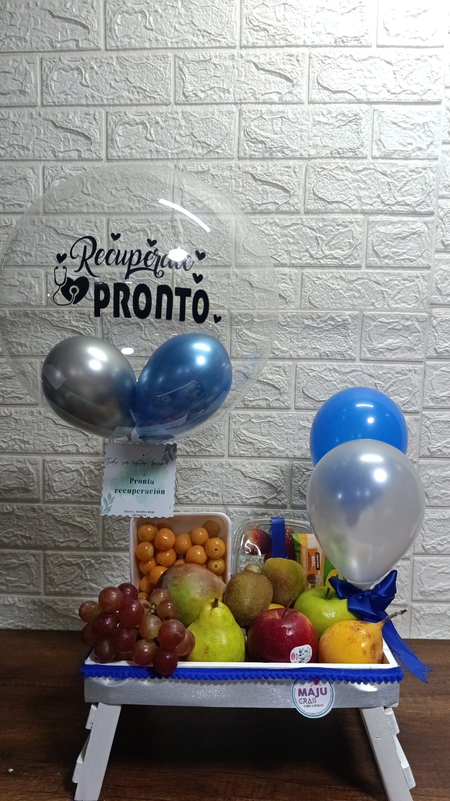 Cesta saludable frutas frescas