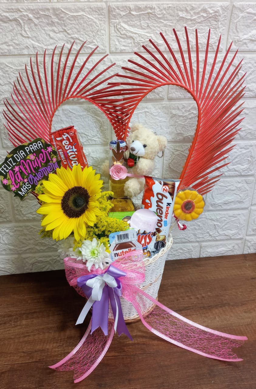 Cesta mimbre Mujer Guerrera"