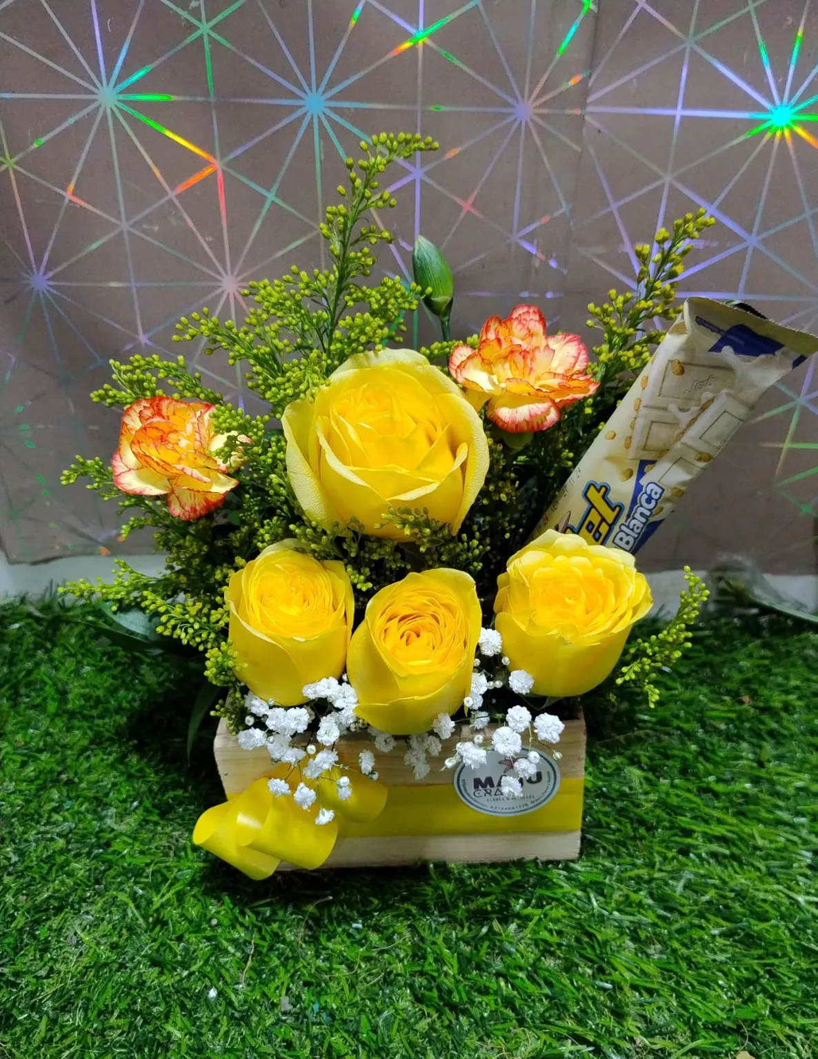  Rosas Amarillas y Snack Dulce