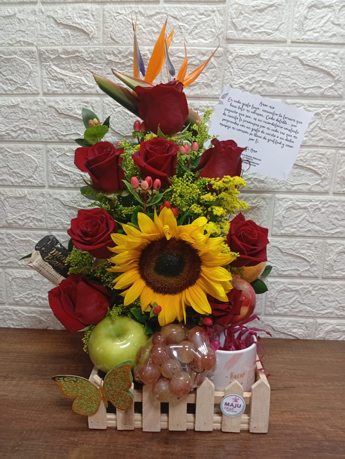 Cesta Floral con mug